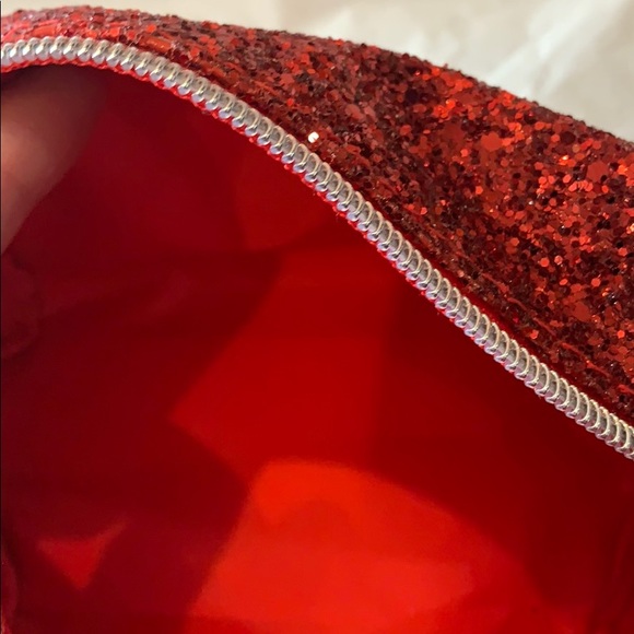 NWT - cosmetic bag - Picture 5 of 6